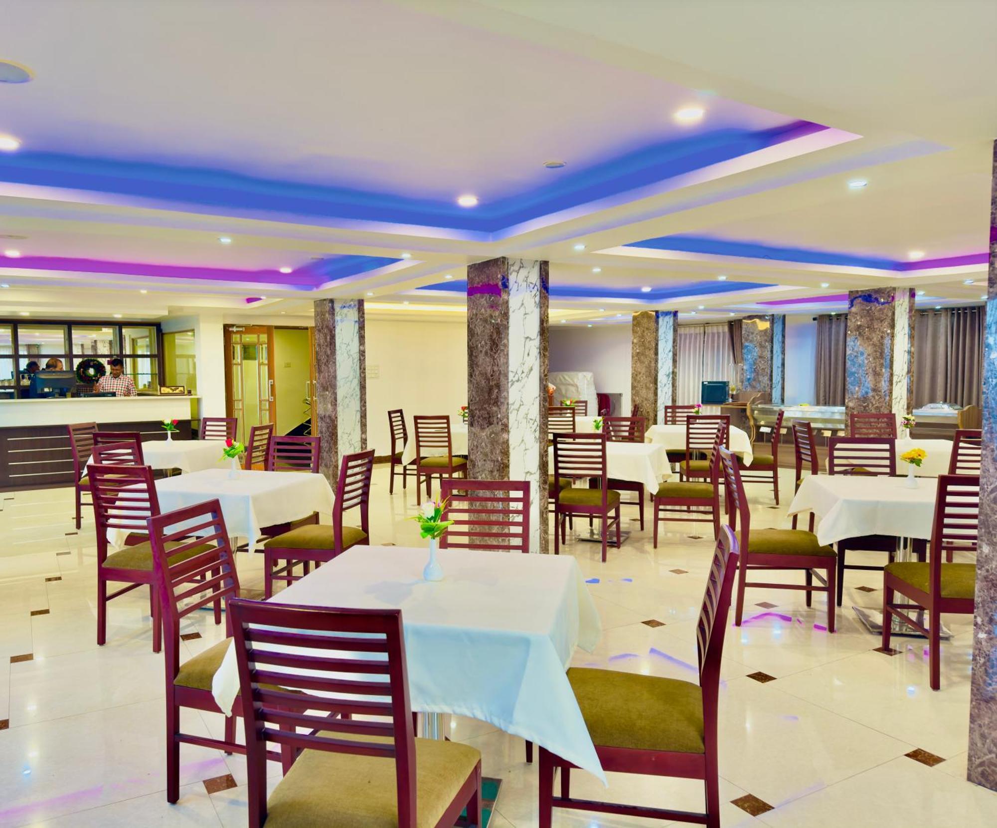Hotel Bella Vista Darjeeling Near Drc Paid Paking Eksteriør billede
